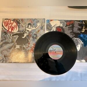 HALL & OATES-BIG BAM BOOM 12” vinyl lp album. 1984. RCA original. EEUC.
